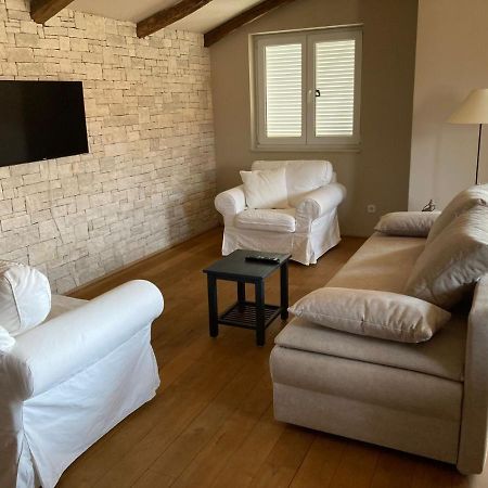 Dachgeschoss-Apartment "Andemi" In Istrien Новиград Екстериор снимка