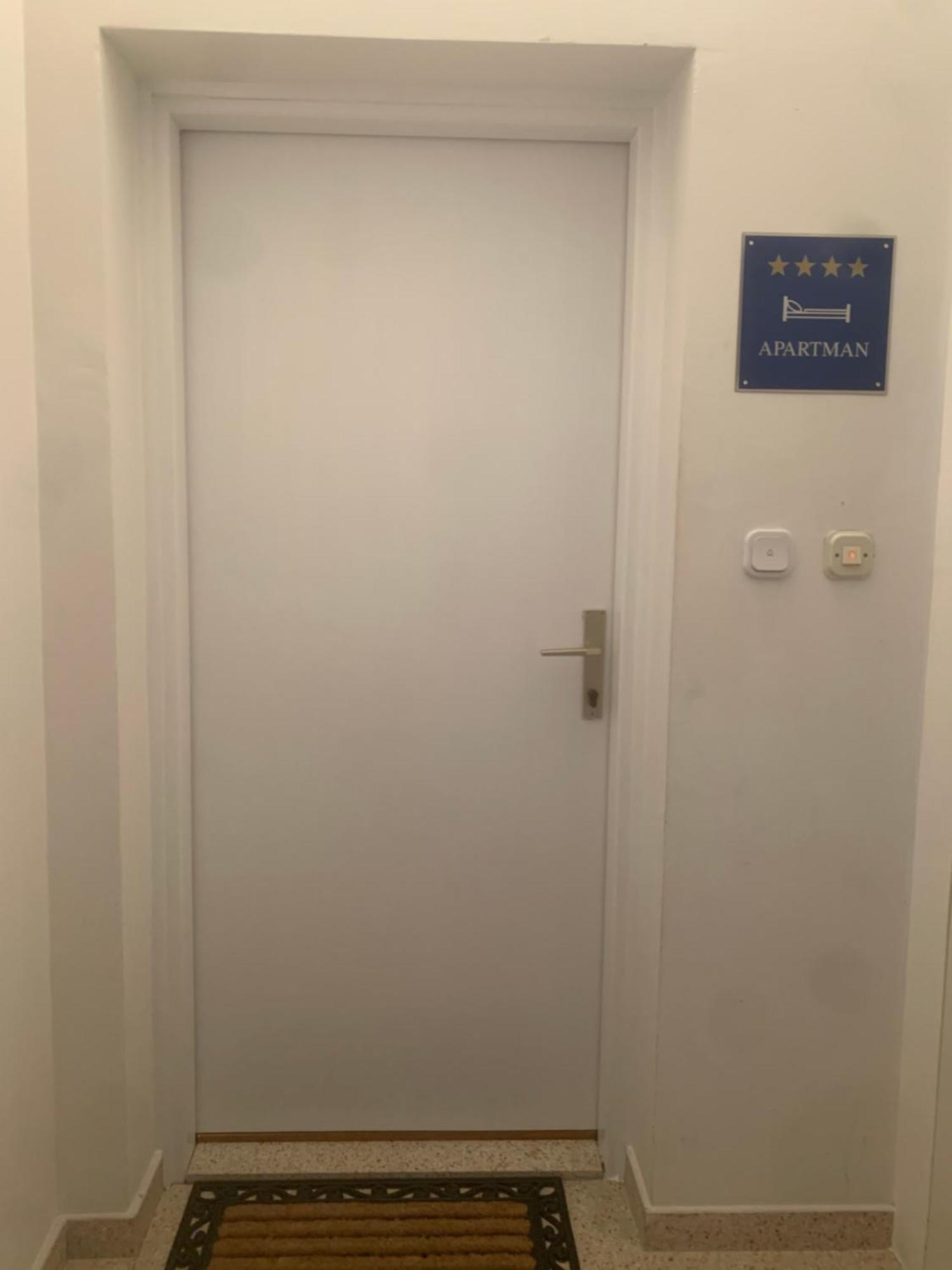 Dachgeschoss-Apartment "Andemi" In Istrien Новиград Екстериор снимка